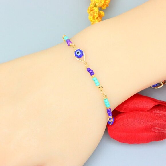 "Elegant & Trendy Bracelet, A Perfect Gift for Women, Thoughtful, EVCH1878 - Picture 9 of 10